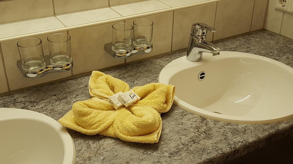Apart Am Brunnen Ried im Oberinntal Bagian luar foto